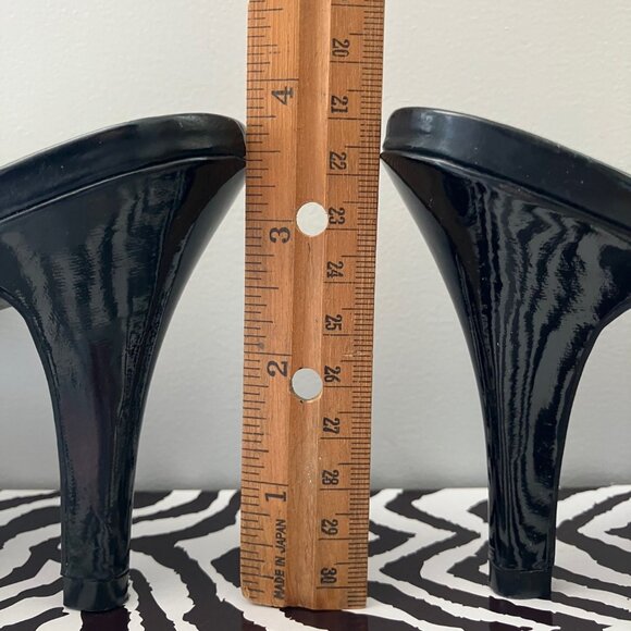 Dana Buchman 7.5M Black Strappy Stiletto Sandals - Picture 5 of 6